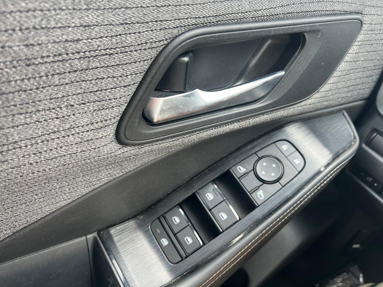Nissan Rogue SV 2021