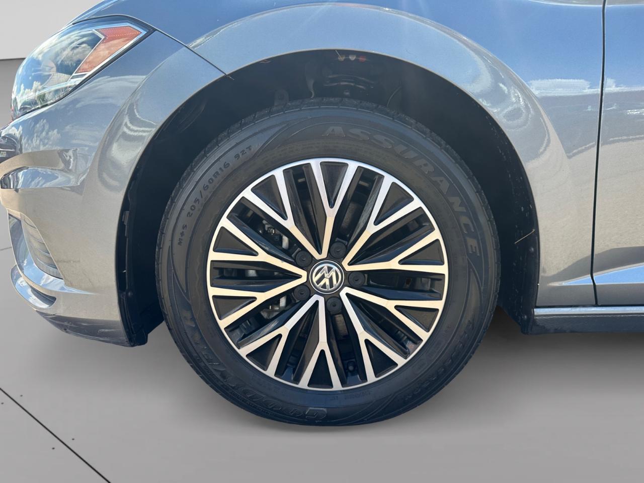 Volkswagen Jetta 1.4T S 8A 2021