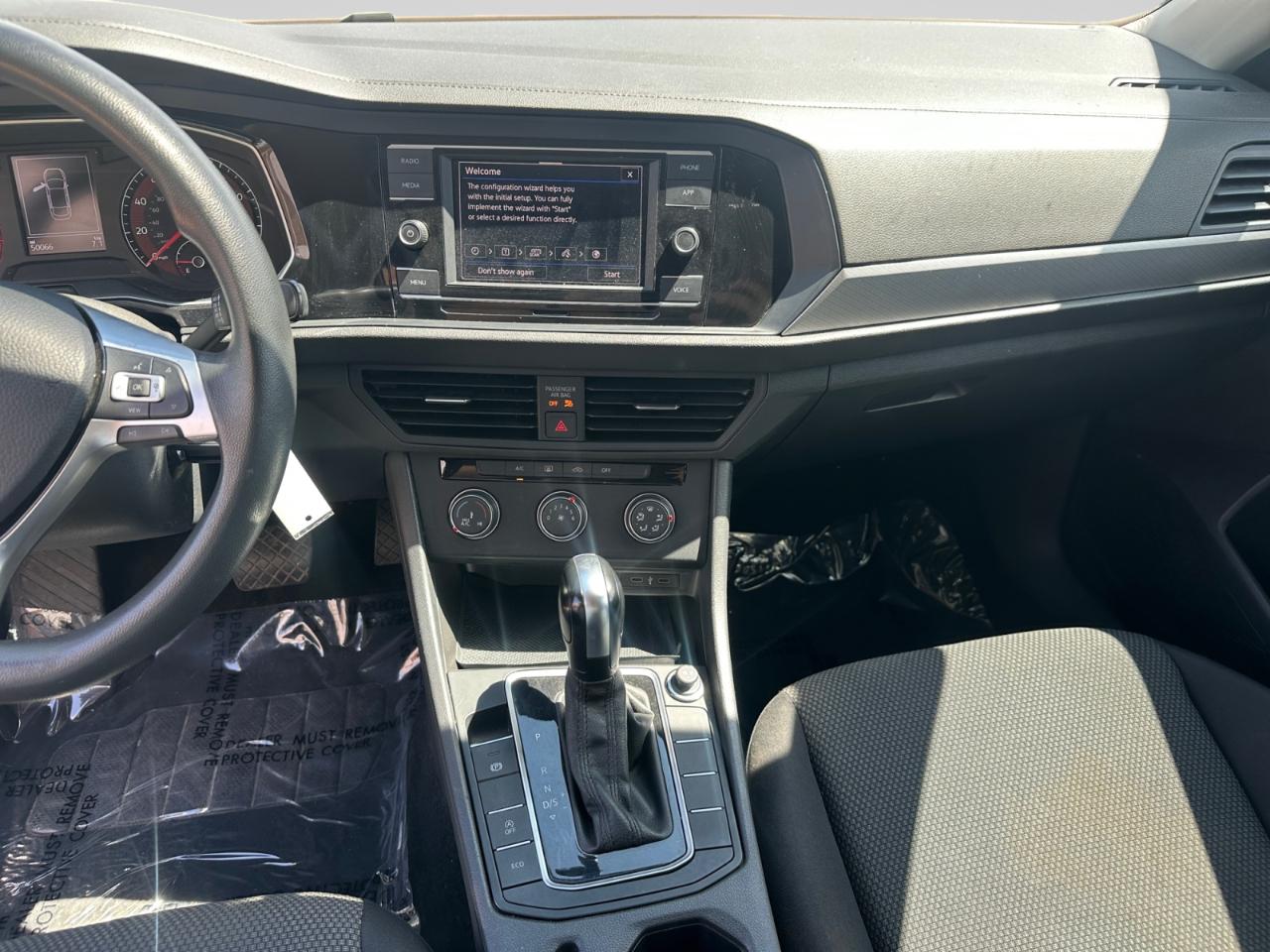 Volkswagen Jetta 1.4T S 8A 2021