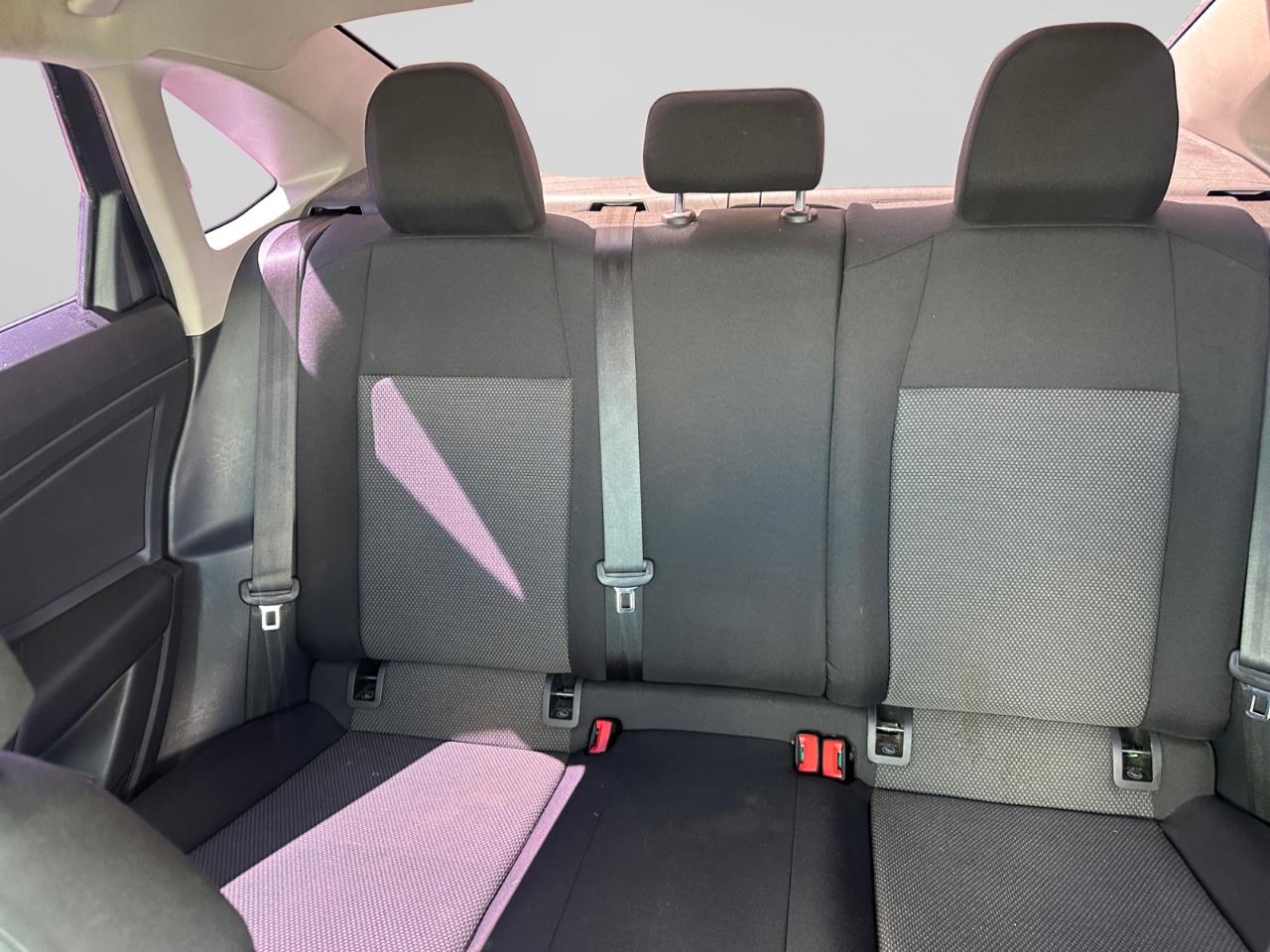 Volkswagen Jetta 1.4T S 8A 2021