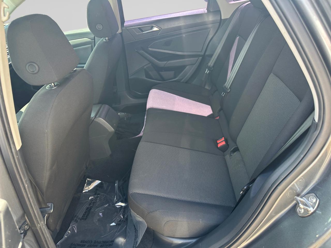 Volkswagen Jetta 1.4T S 8A 2021