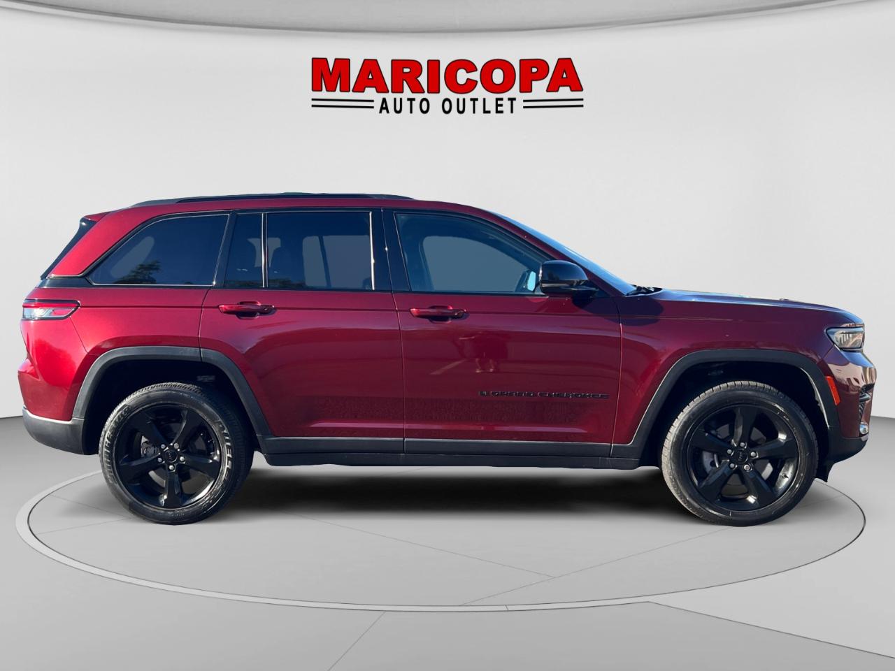 Jeep Grand Cherokee Laredo 4WD 2022