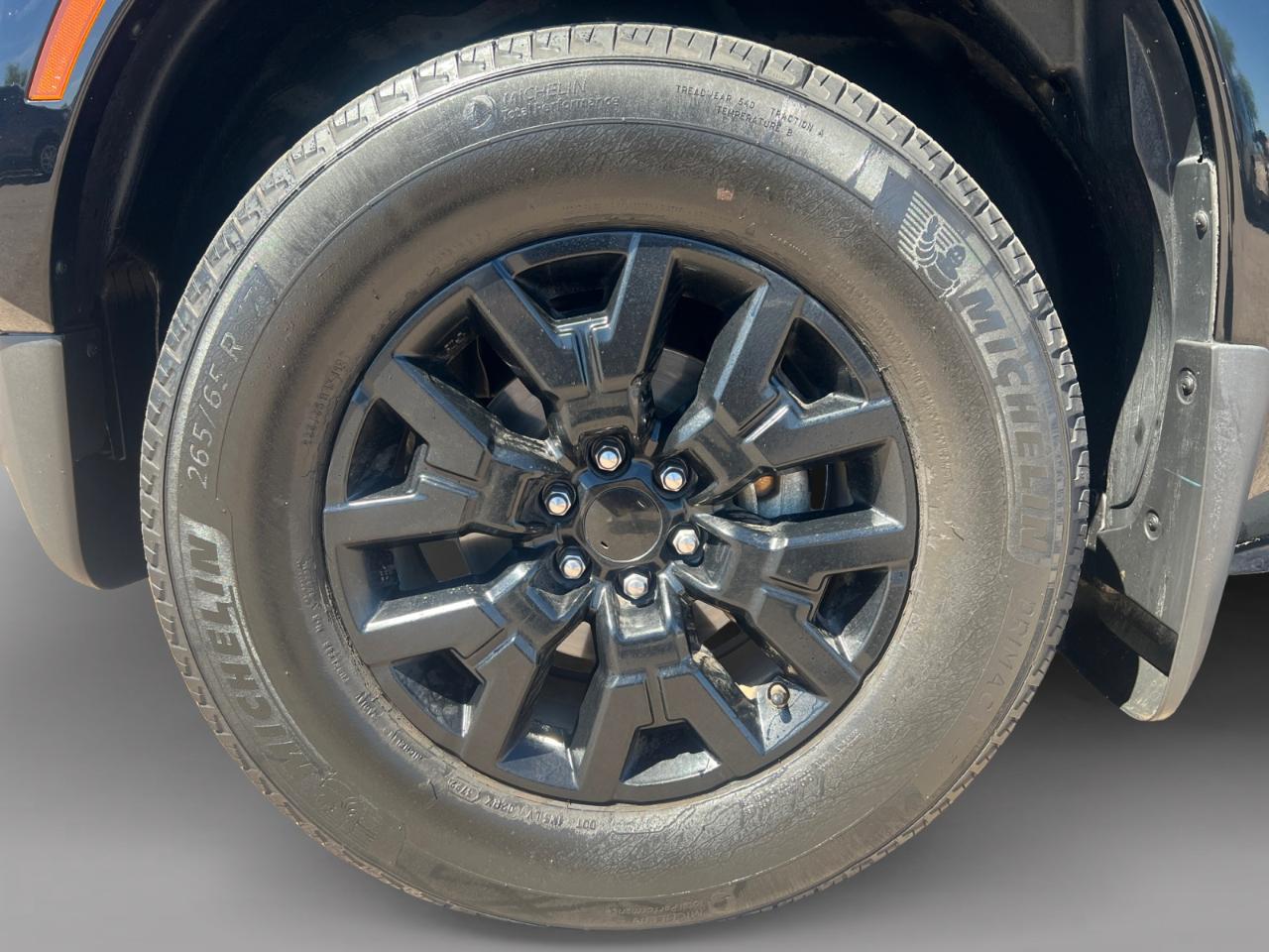Nissan Frontier SV Crew Cab V6 2023
