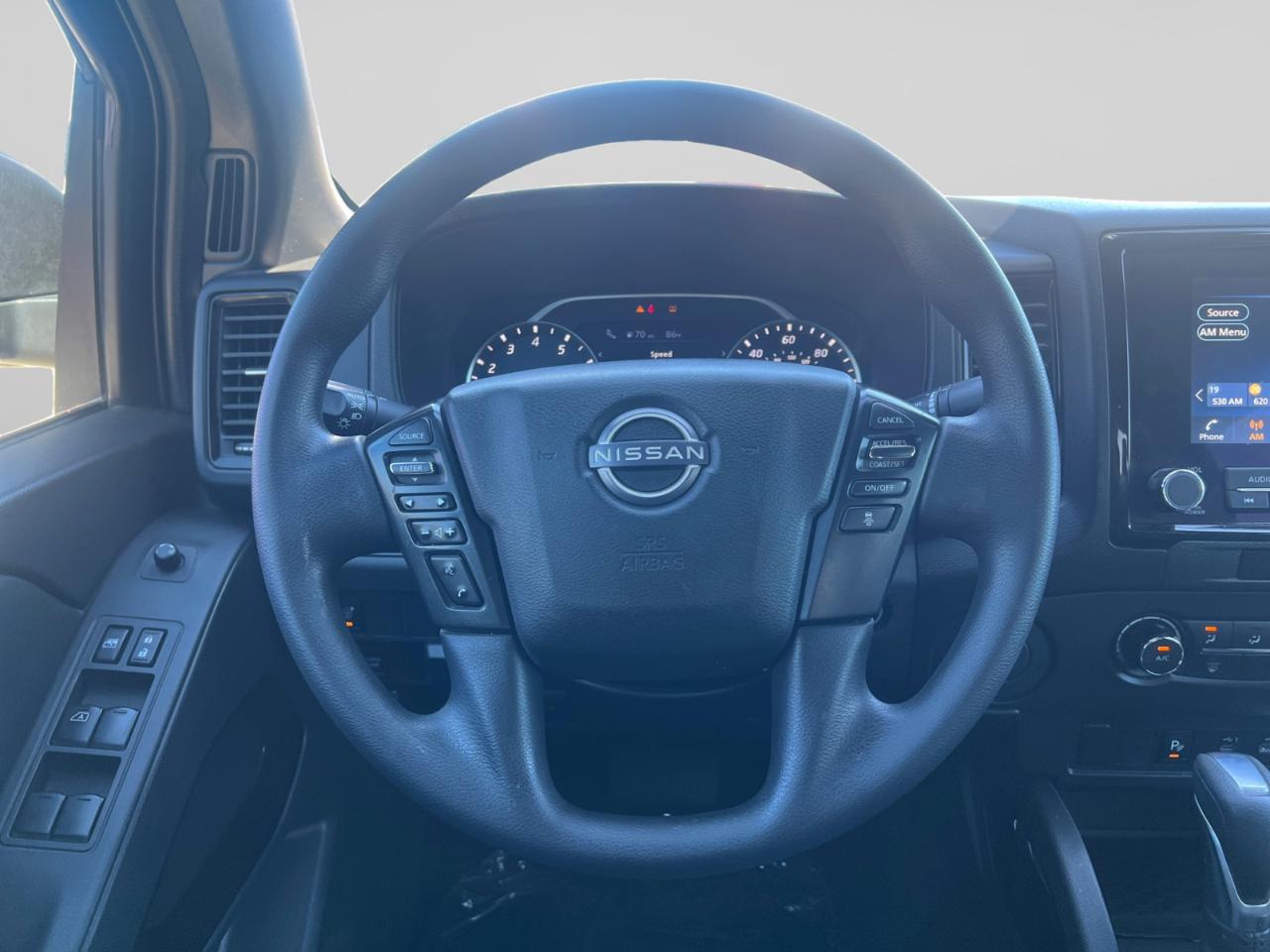 Nissan Frontier SV Crew Cab V6 2023