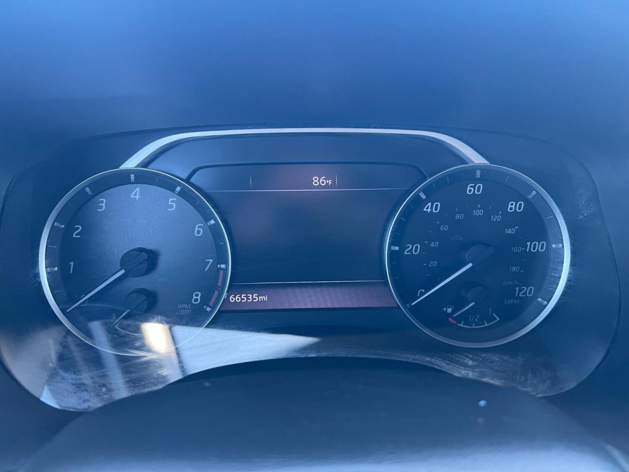 Nissan Frontier SV Crew Cab V6 2023