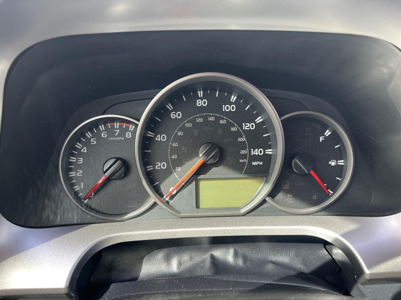 Toyota RAV4 LE FWD 2016