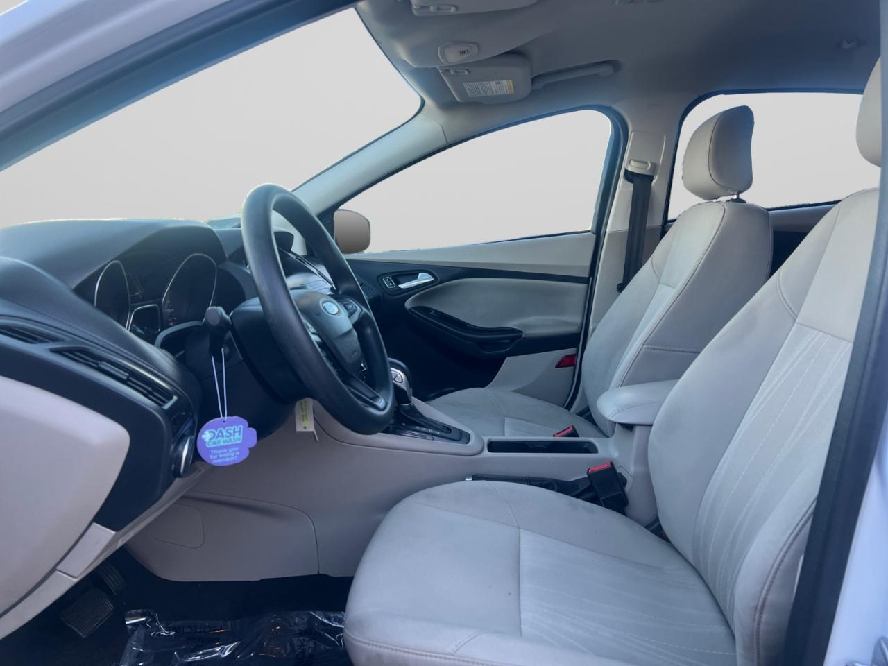 Ford Focus SE Sedan 2018