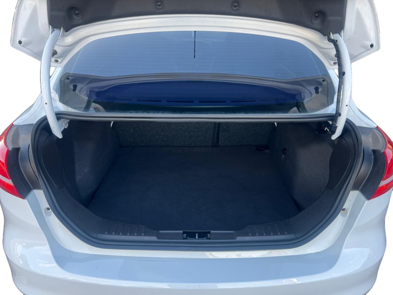 Ford Focus SE Sedan 2018