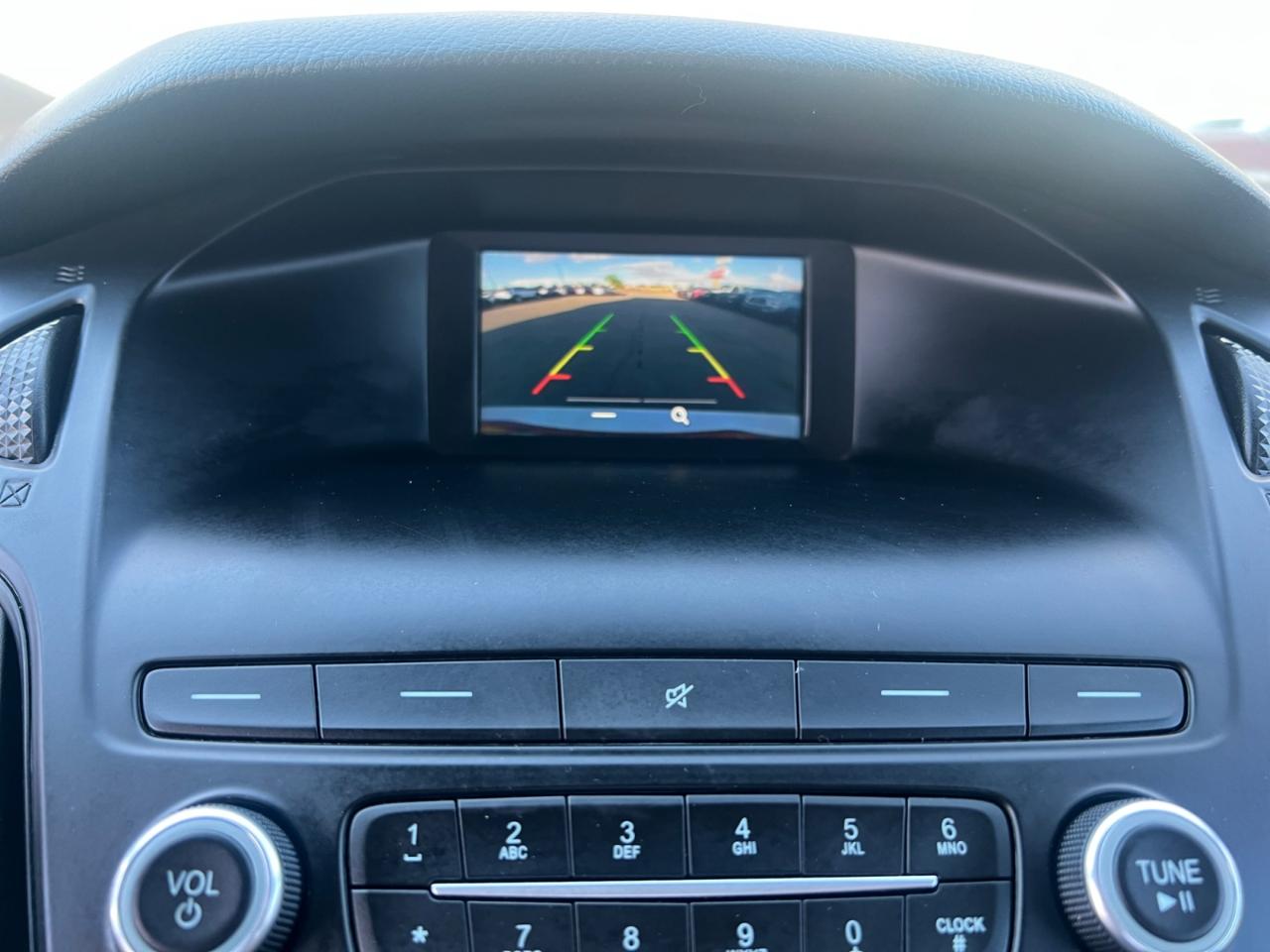 Ford Focus SE Sedan 2018