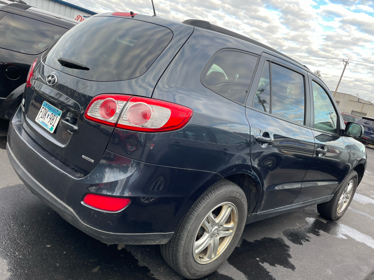 2012 Hyundai Santa Fe GLS photo 3