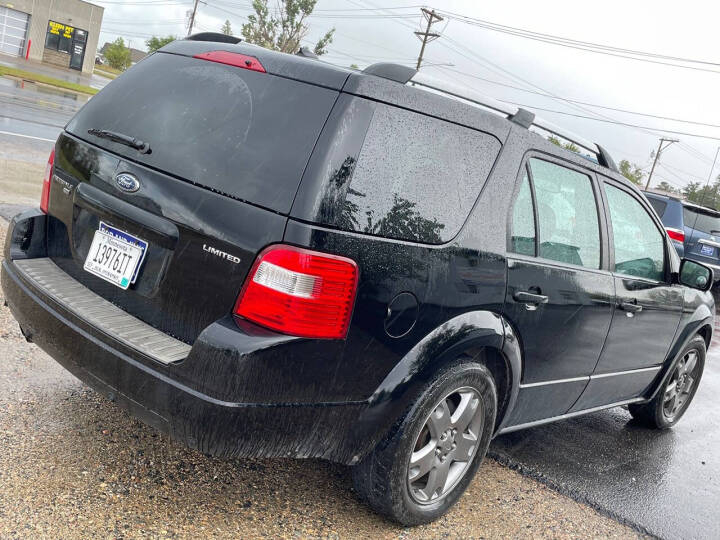 2007 Ford Freestyle Limited photo 2