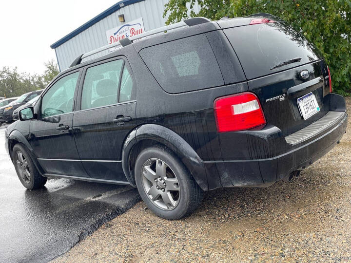 2007 Ford Freestyle Limited photo 3