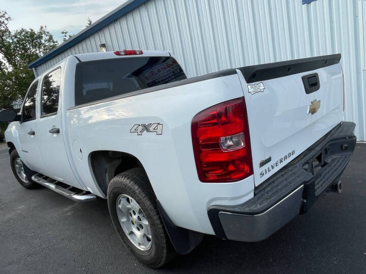2011 Chevrolet Silverado 1500 Work Truck photo 3