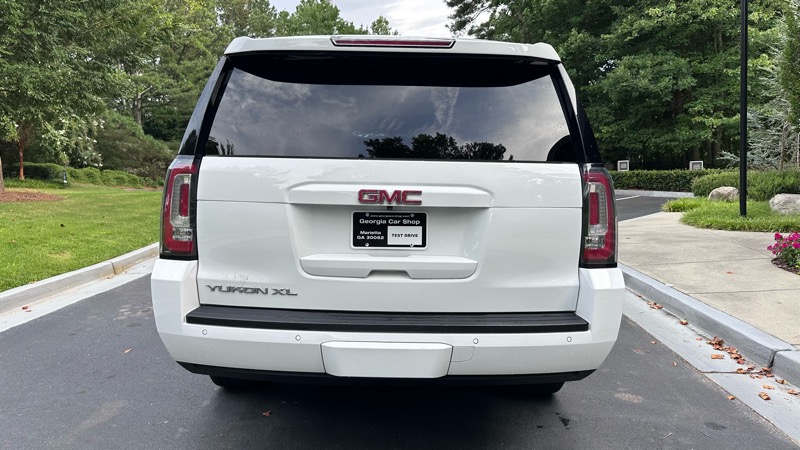 GMC Yukon XL SLE 2WD 2018 GMC Yukon XL SLE 2WD 2018