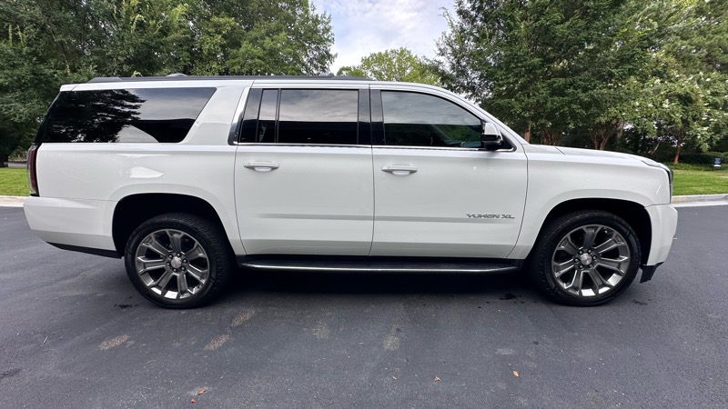 GMC Yukon XL SLE 2WD 2018 GMC Yukon XL SLE 2WD 2018