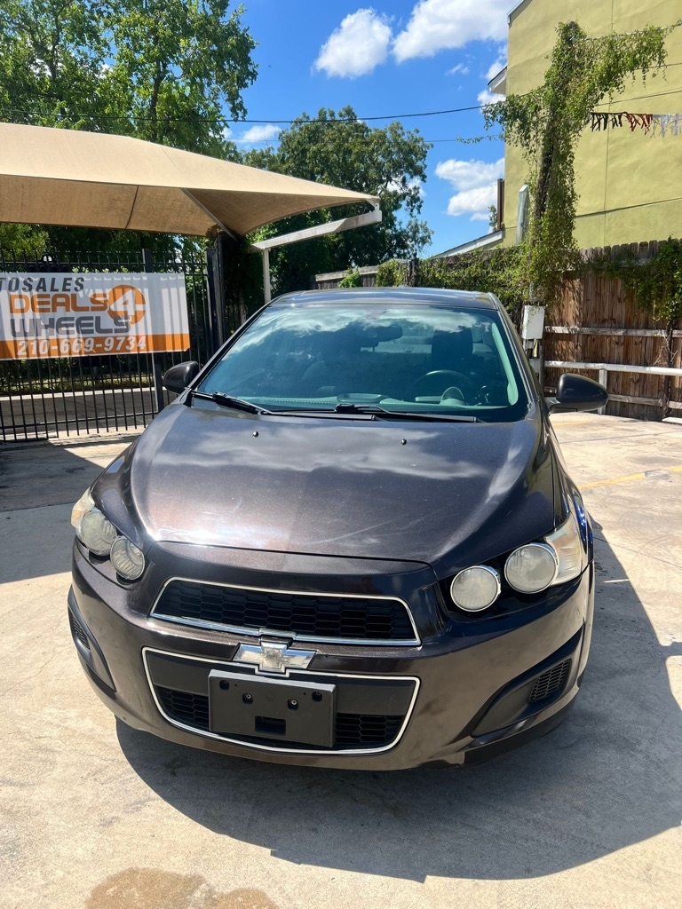 Chevrolet Sonic  2015