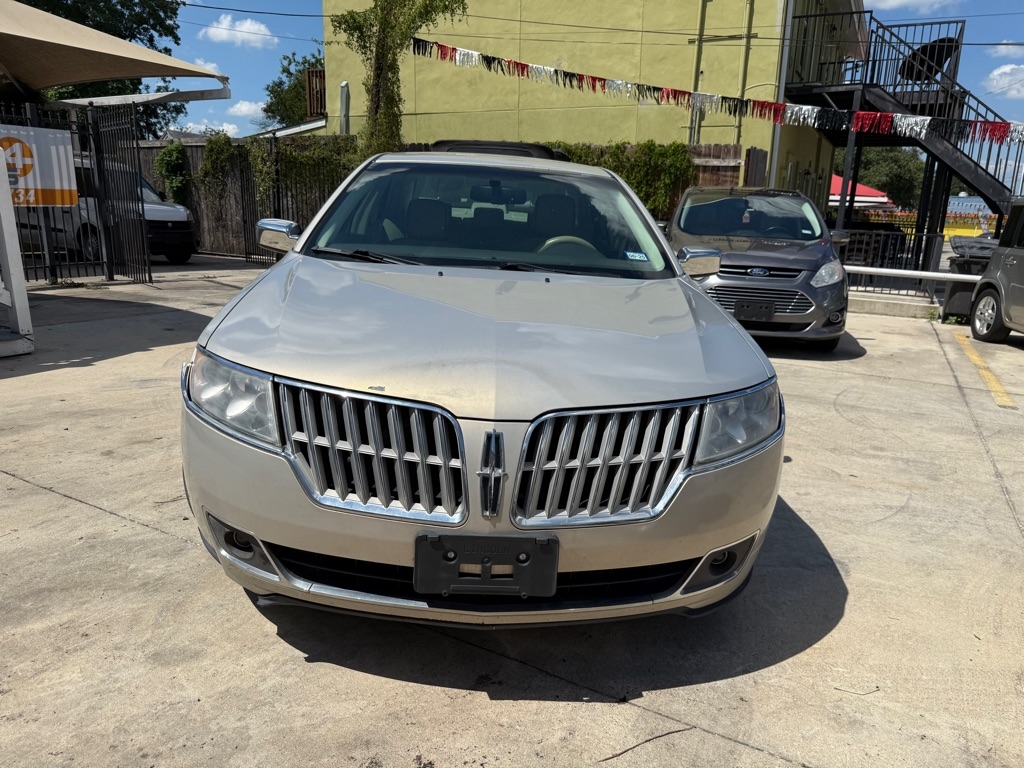 Lincoln MKZ  2010