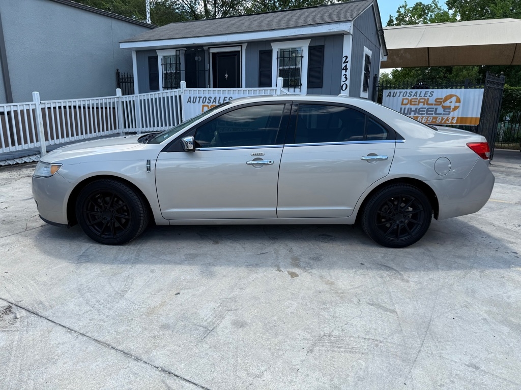 Lincoln MKZ  2010