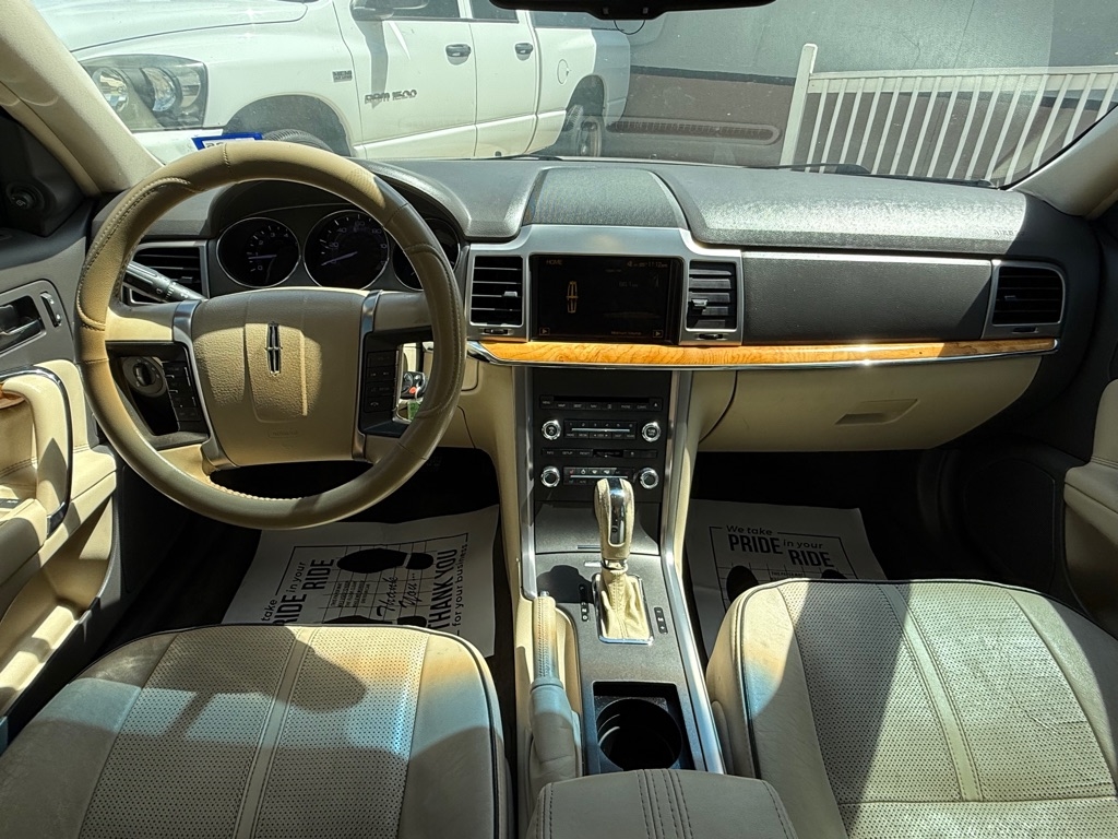 Lincoln MKZ  2010