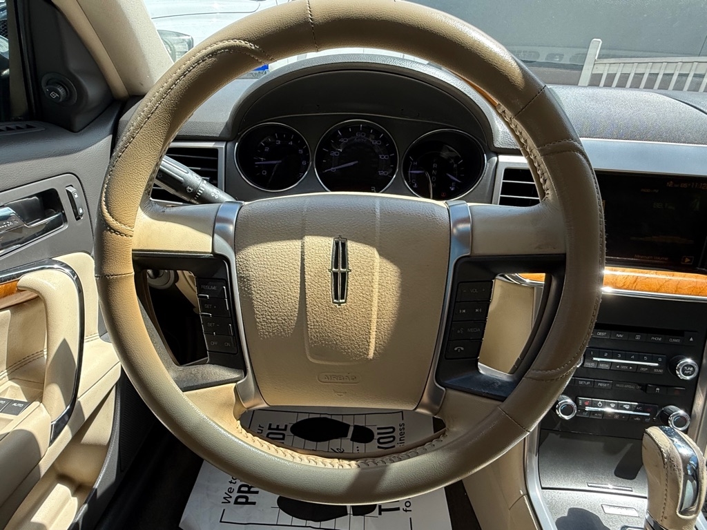 Lincoln MKZ  2010