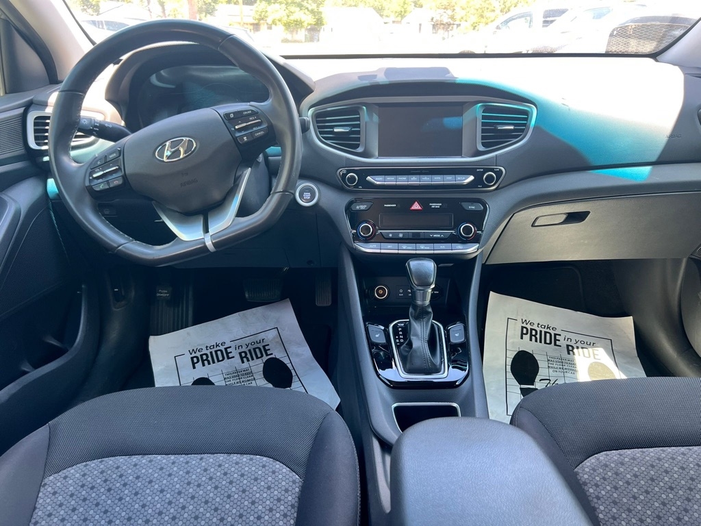 Hyundai Ioniq Hybrid  2017