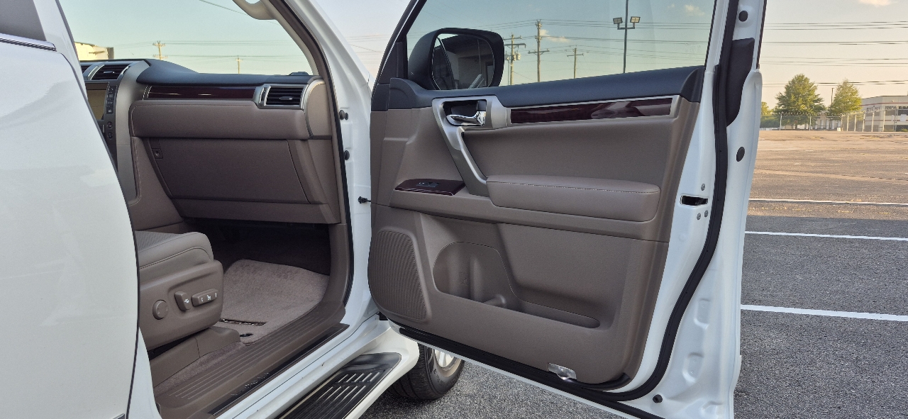 Lexus GX 460 4WD 4dr 2019 Lexus GX 460 4WD 4dr 2019