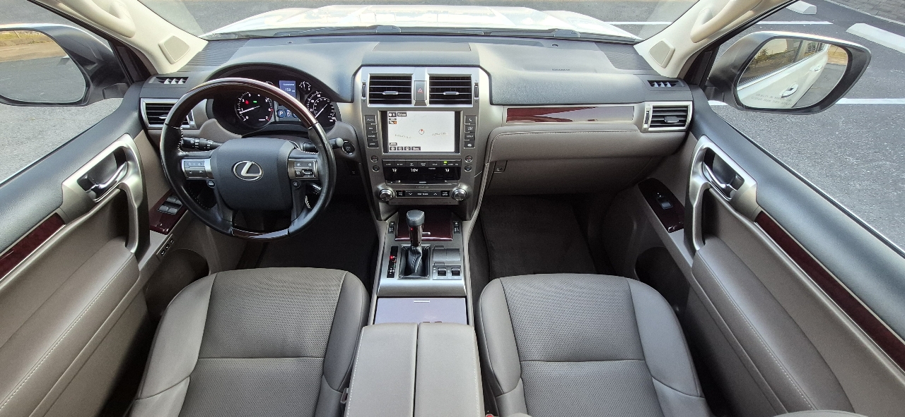 Lexus GX 460 4WD 4dr 2019 Lexus GX 460 4WD 4dr 2019