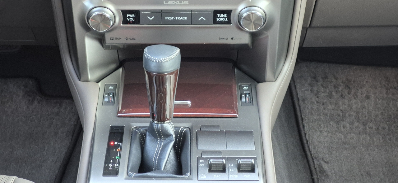 Lexus GX 460 4WD 4dr 2019 Lexus GX 460 4WD 4dr 2019
