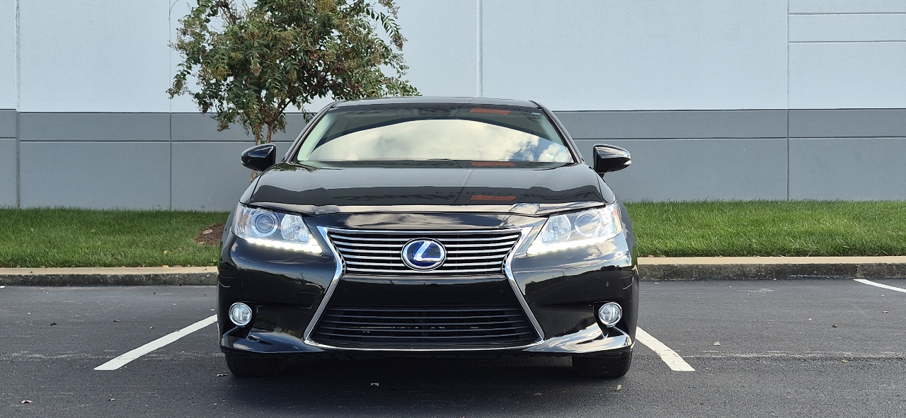 Lexus ES 300h Premium 2013 Lexus ES 300h Premium 2013