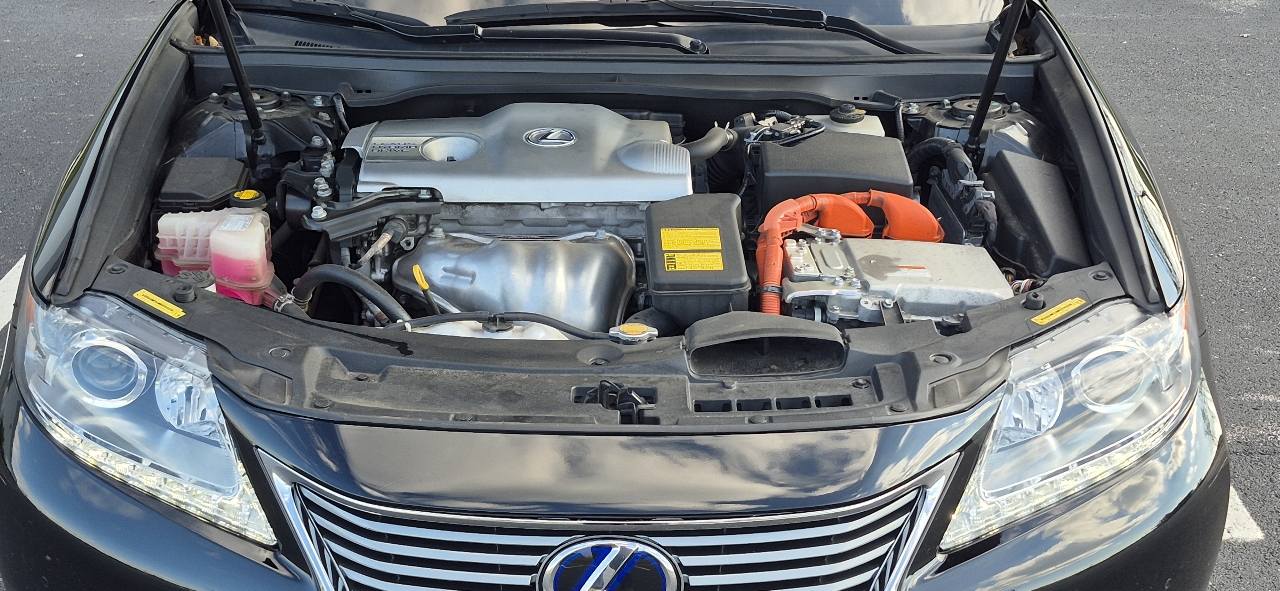 Lexus ES 300h Premium 2013 Lexus ES 300h Premium 2013