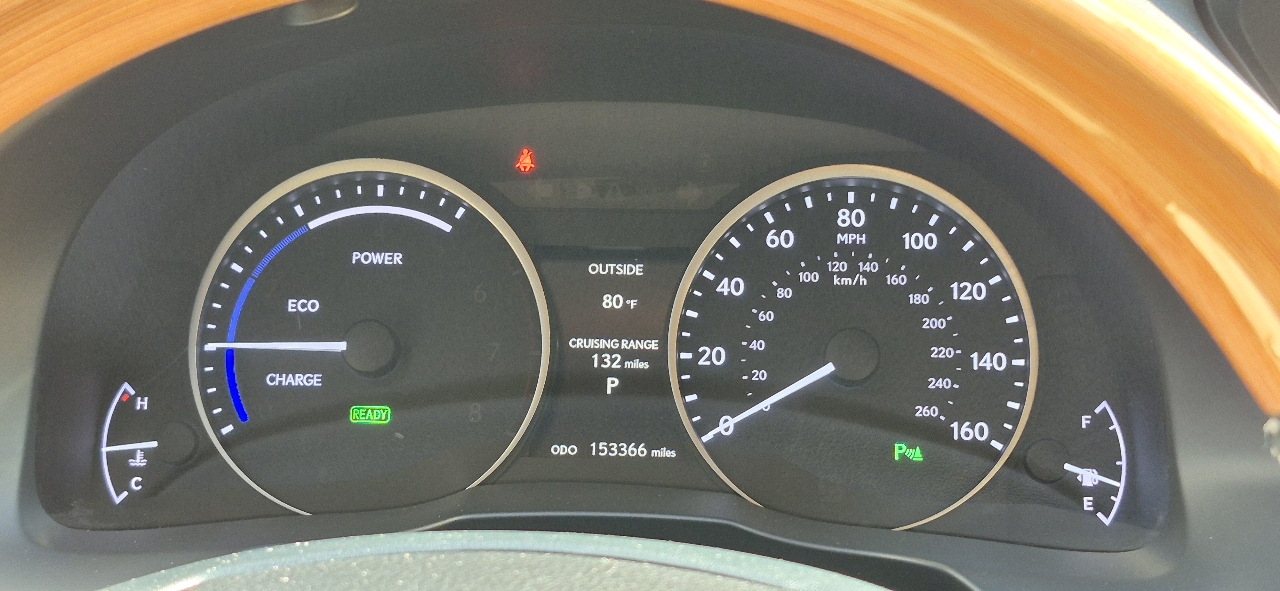 Lexus ES 300h Premium 2013 Lexus ES 300h Premium 2013