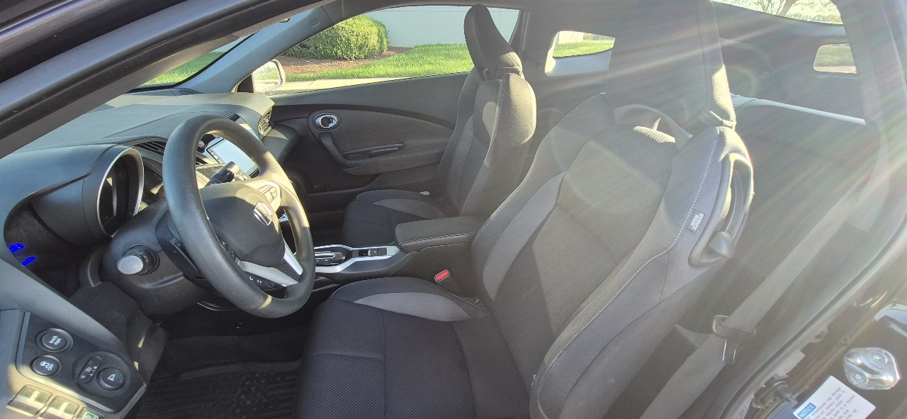 Honda CR-Z LX CVT 2016 Honda CR-Z LX CVT 2016