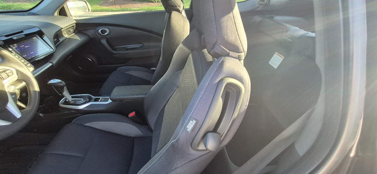 Honda CR-Z LX CVT 2016 Honda CR-Z LX CVT 2016