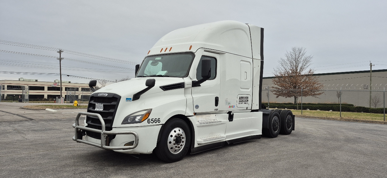 Freightliner New Cascadia 126  2022