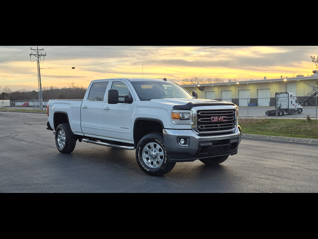 2015 GMC Sierra 2500HD SLE's photo