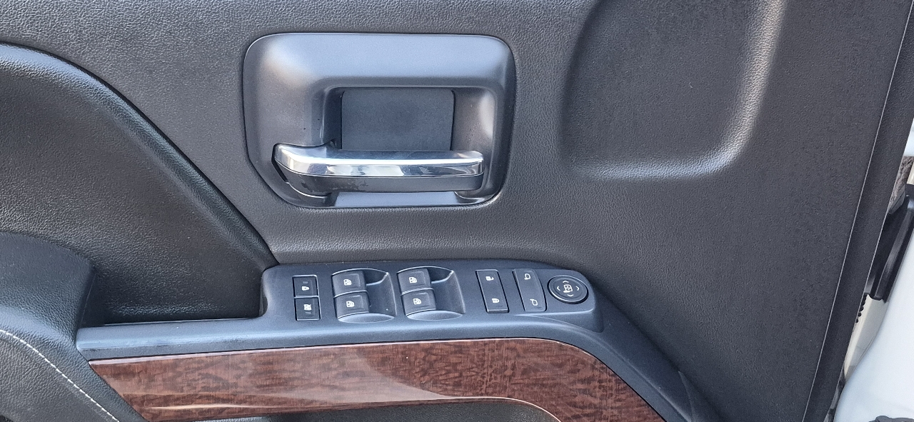 GMC Sierra 2500HD SLE Crew Cab 4WD 2015