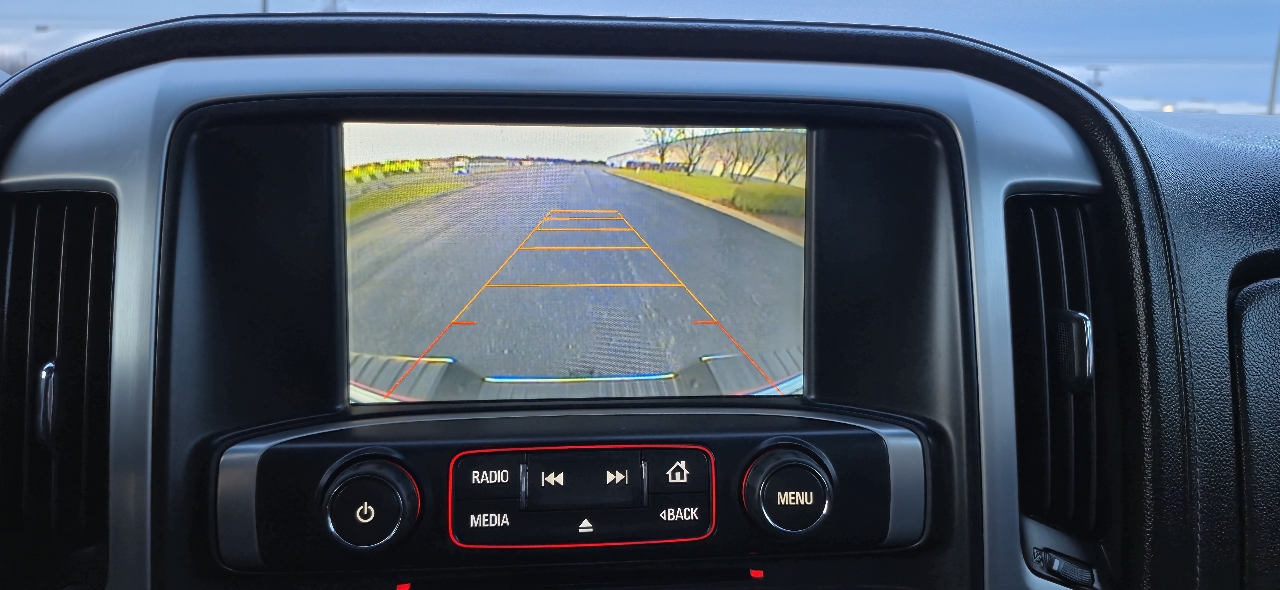 GMC Sierra 2500HD SLE Crew Cab 4WD 2015