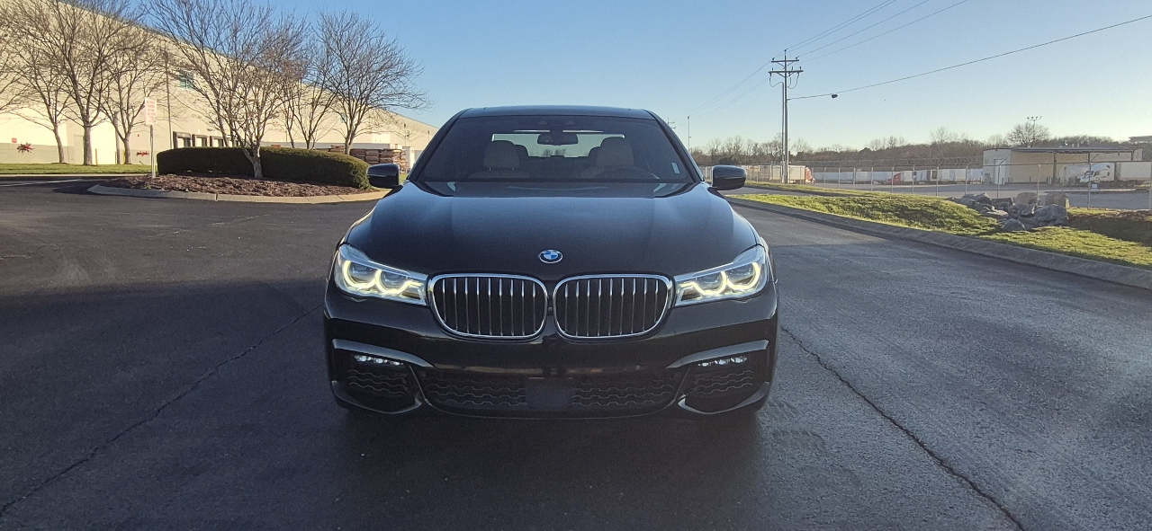 BMW 7-Series 750i xDrive 2016