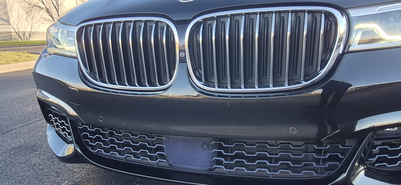 BMW 7-Series 750i xDrive 2016