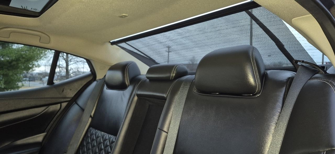 Nissan Maxima 4dr Sdn 3.5 Platinum 2016