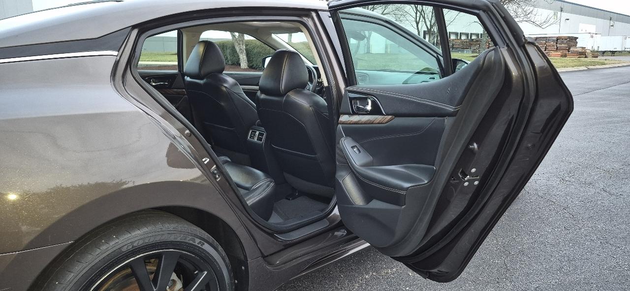 Nissan Maxima 4dr Sdn 3.5 Platinum 2016