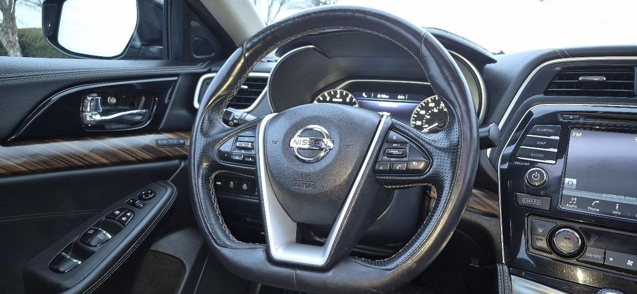 Nissan Maxima 4dr Sdn 3.5 Platinum 2016