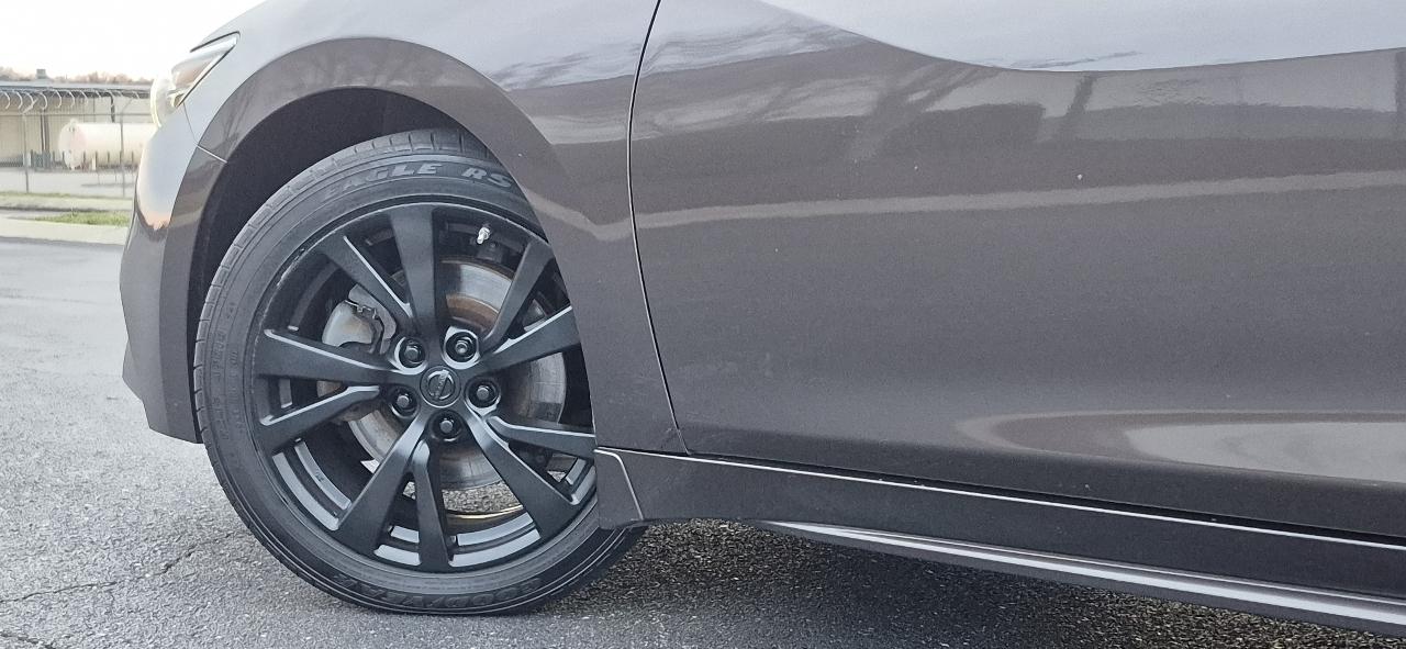 Nissan Maxima 4dr Sdn 3.5 Platinum 2016