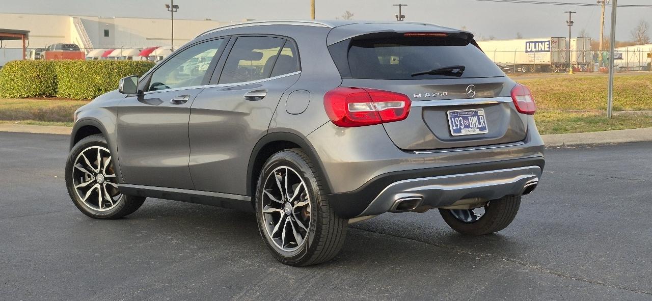 Mercedes-Benz GLA-Class GLA250 2015
