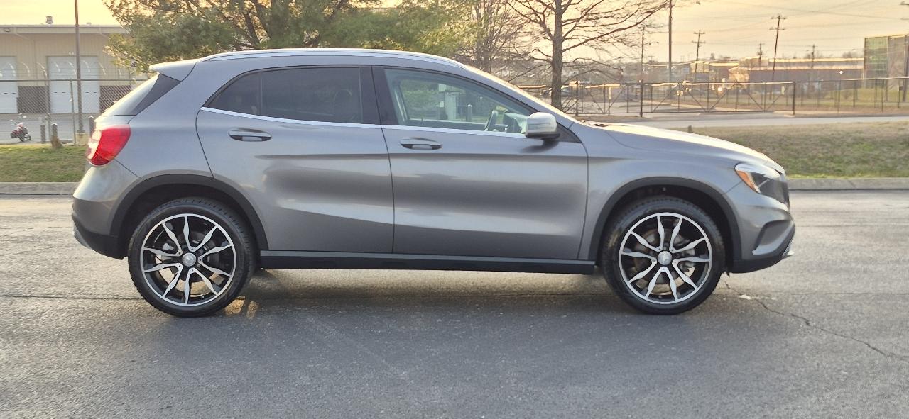 Mercedes-Benz GLA-Class GLA250 2015