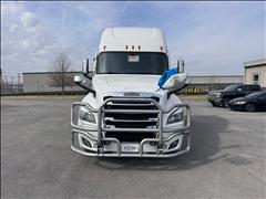 2023 Freightliner Cascadia 