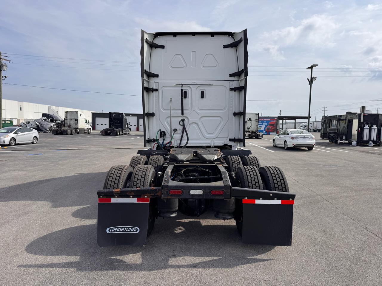 Freightliner Cascadia  2022