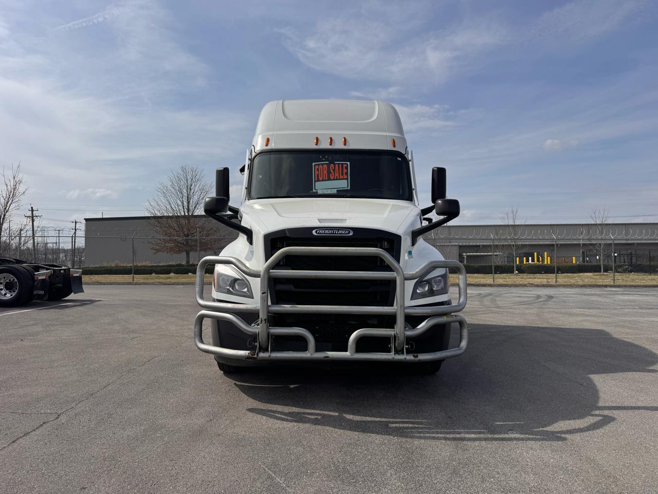 Freightliner Cascadia  2022