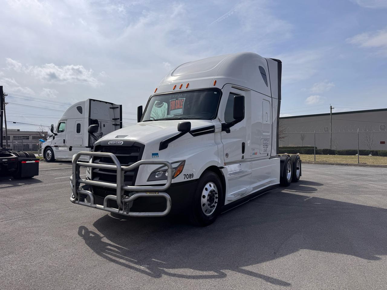 Freightliner Cascadia  2022