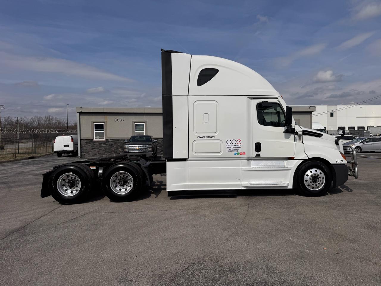 Freightliner Cascadia  2022